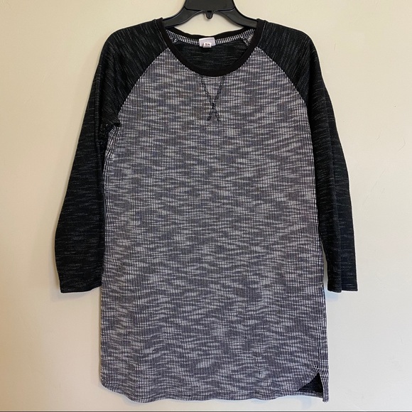 Black and White Tunic - Picture 2 of 5